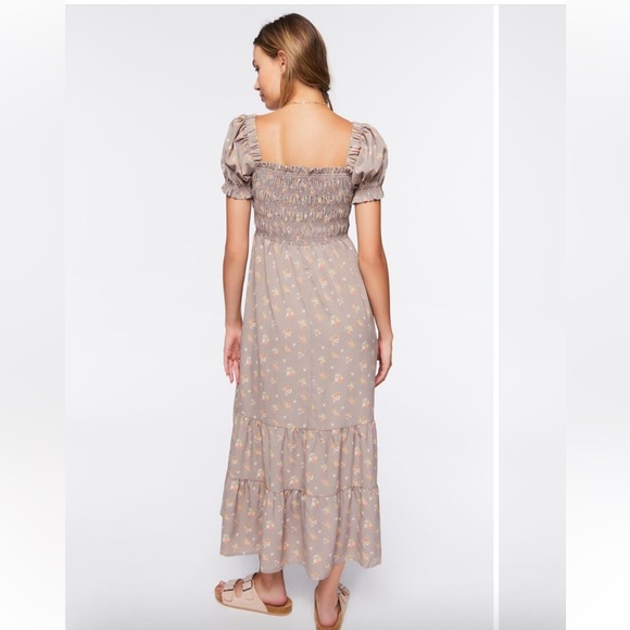 Floral Puff-Sleeve Dress/Taupe Color ——— Can fit Medium to Large - Picture 3 of 6